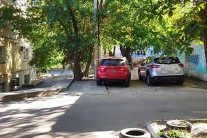 Штрафы не напугали: свежая фотоподборка наглых водителей в Одессе