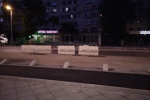 Реконструкция с нарушением норм: на Черняховского появилась первая велодорожка