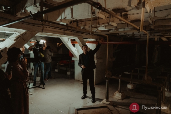 Айсберг искусства: большой фоторепортаж о блеске и подземных «тайнах» одесского Оперного театра