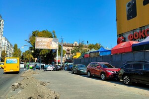 Штрафы не напугали: свежая фотоподборка наглых водителей в Одессе