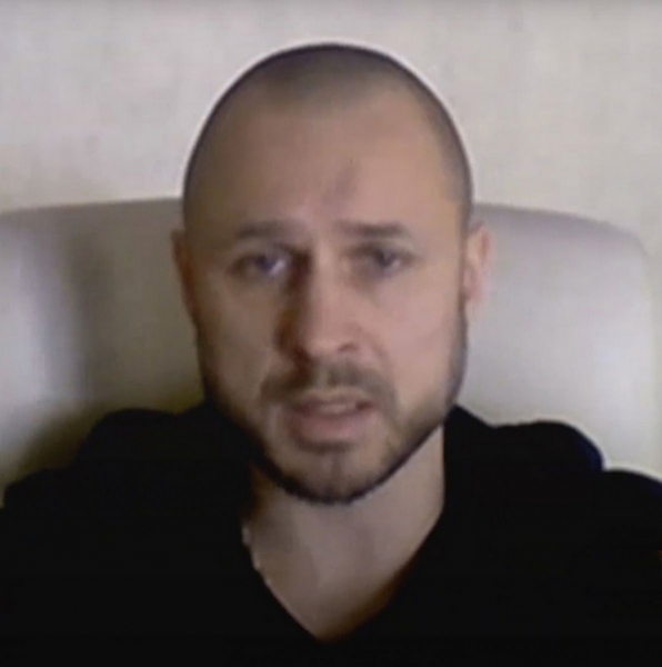 «Мені в потилицю впиралося дуло автомата», — адвокату, «помилково» побитому спецназом, не поспішають виплачувати компенсацію