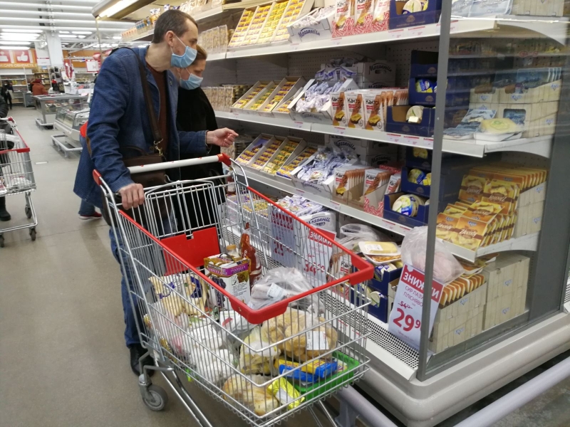 На українців чекає різке подорожчання хліба та інших базових продуктів: у чому причина