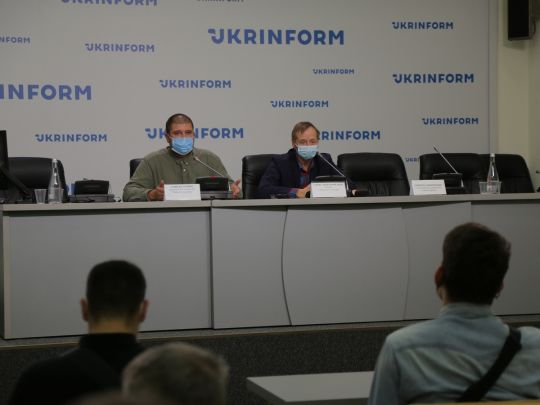 Пристрасті киплять: чому приватизація київського заводу «Більшовик» викликає гнів громадськості