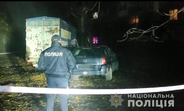 Полицейские задержали водителя-беглеца, насмерть сбившего девушку на Адмиральском проспекте