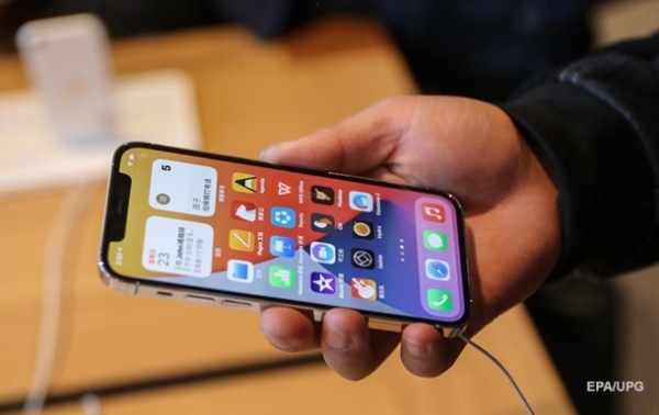 В iPhone 12 и 12 Pro обнаружили серьезный дефект
