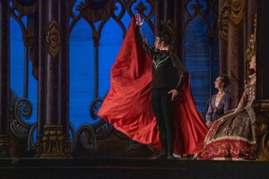 В Одесском оперном показали первый спектакль после перерыва: как посетить
