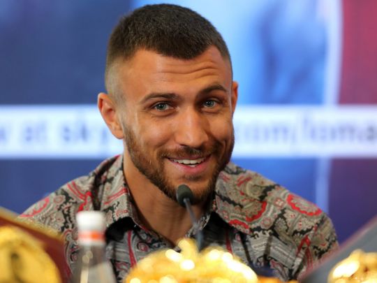 Ломаченко — Коммі: названо гонорари бою двох екс-чемпіонів світу