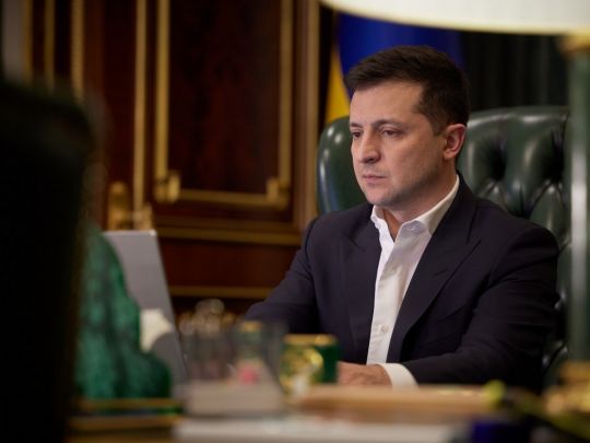«Забороняли читати Facebook та інше»: актор «Кварталу 95» Великий розповів про хворобливу реакцію Зеленського