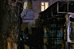 На Фонтане сгорели четыре торговых павильона
