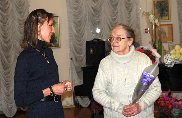 «Линия жизни»: одесская художница устроила выставку по случаю своего 75-летия