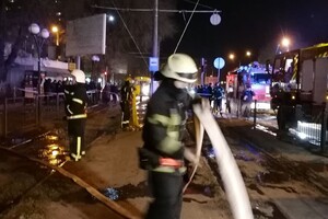 На Фонтане сгорели четыре торговых павильона