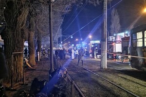 На Фонтане сгорели четыре торговых павильона