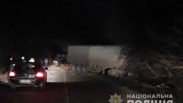 Под Одессой в ДТП попали сразу три грузовика: есть погибшие