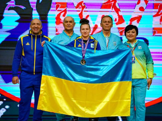 Українка Гангур здобула «золото» на чемпіонаті світу з важкої атлетики