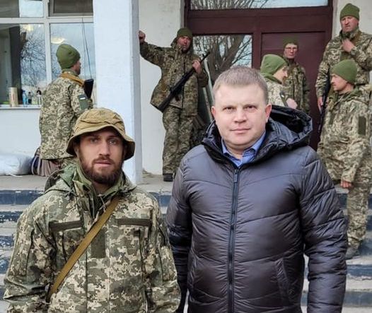 Василий Ломаченко записался в территориальную оборону