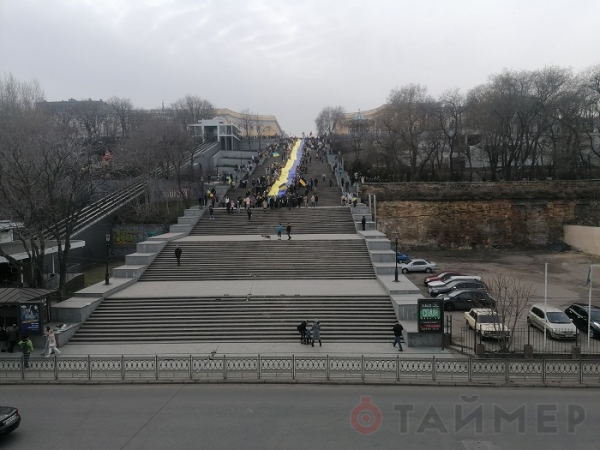 По Одессе прошёл патриотичный марш единства