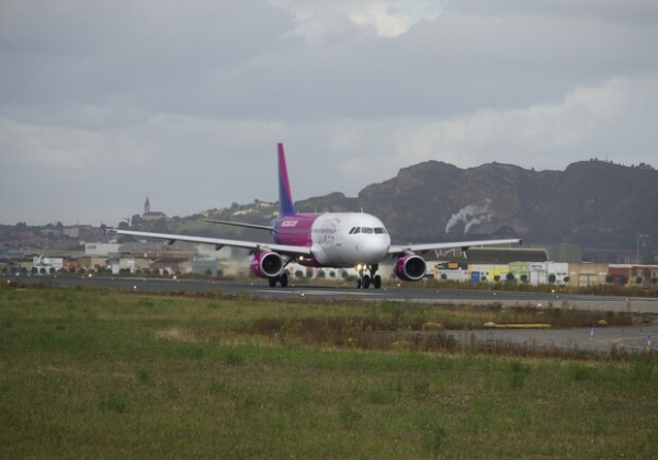 Wizz Air отложил дату восстановления и открытия многих рейсов из Украины