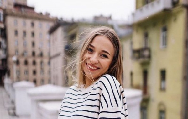 Жена Виктора Павлика удивила фотосессией в нижнем белье