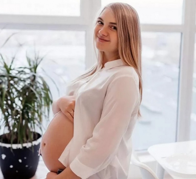 Без світла, води й під вибухи за вікном: 21-річна мешканка Бучі розповіла, як народжувала в нелюдських умовах