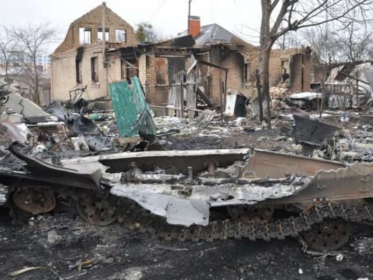 Буча у вогні: окупанти дозволили прибрати з вулиць трупи загиблих городян, питання з «зеленим коридором» не вирішене