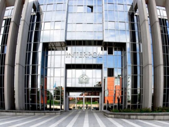 Інтерпол відмовився виключати Росію, тому що «дотримується нейтралітету»
