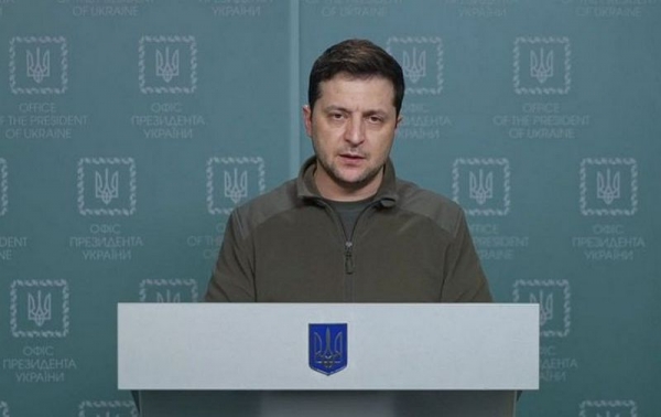 Оккупанты выпустили 8 ракет по аэропорту Винницы: Зеленский вновь потребовал закрыть небо