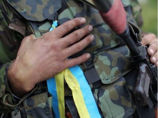 Українці непереможні: багатодітна мати-одиначка з Вінниччини передає для наших бійців вгодовану свиню