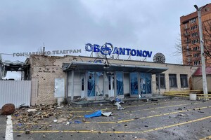 В "Антонове" рассказали, какие самолеты уничтожили и повредили оккупанты