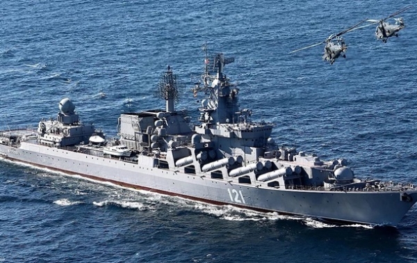 В Севастополе госпитализировали 14 моряков с крейсера Москва - журналист