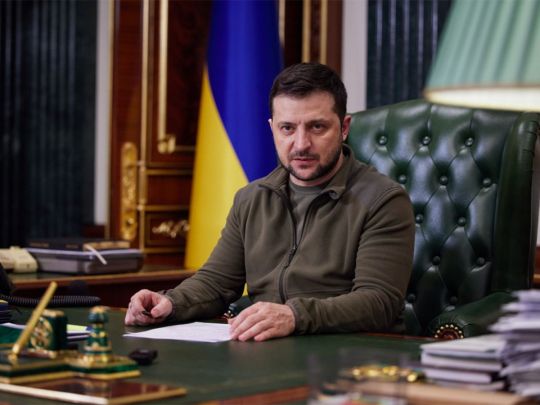 «Лихі 90-ті здадуться ситими і спокійними»: Зеленський попередив Кремль, що буде з рф при небажанні домовлятися про мир