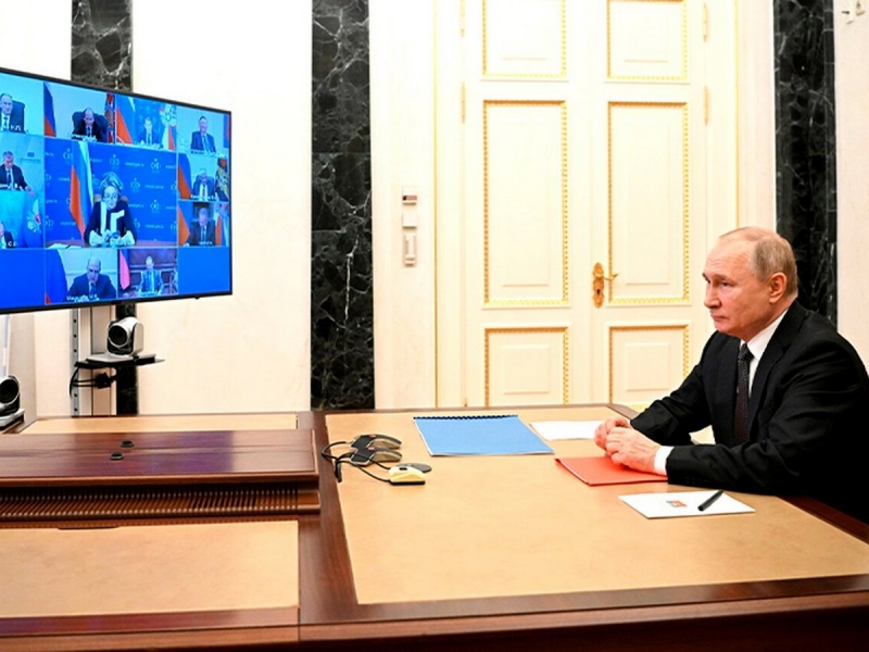 Найближчих родичів деяких наближених до путіна осіб фактично тримають у заручниках: російські інсайдери