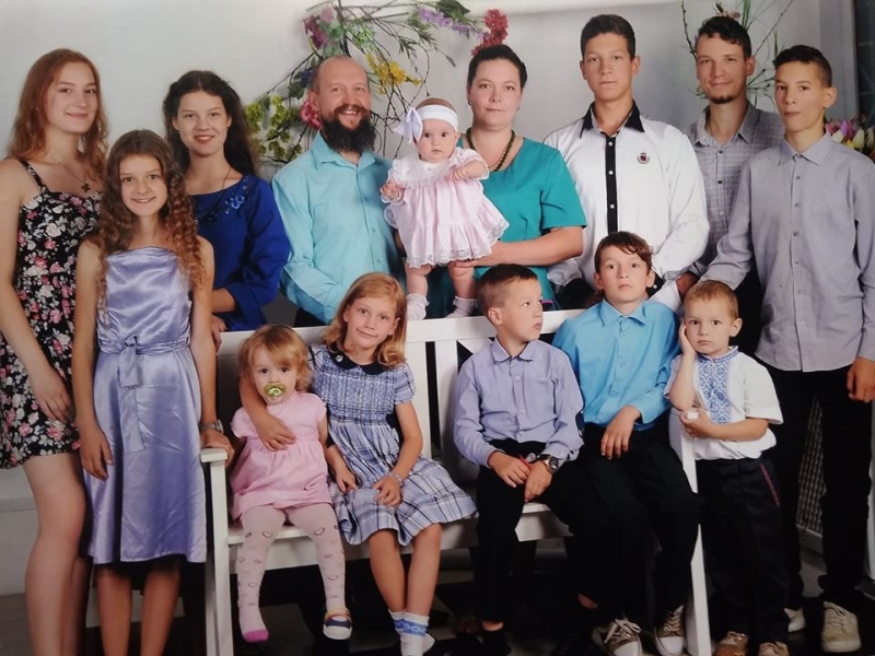 «Не приведи, Господи, комусь побачити своїх дітей такими»: як батько розшукав тіла загиблих на війні синів-воїнів
