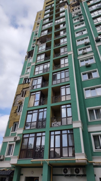 Вбиті снарядом батько та син майже місяць пролежали у квартирі в Ірпіні