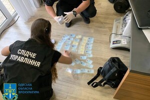 В Одессе "накрыли" банду, которая продавала фальшивые водительские документы