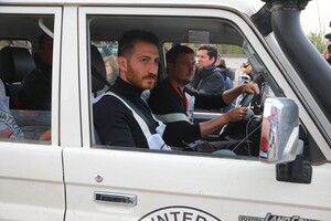 В Запорожье приехала колонна эвакуированных с завода "Азовсталь" в Мариуполе
