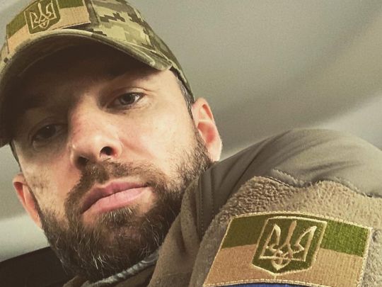 Польський клуб яскраво підтримав свого ексфутболіста, який воює за Україну (фото)