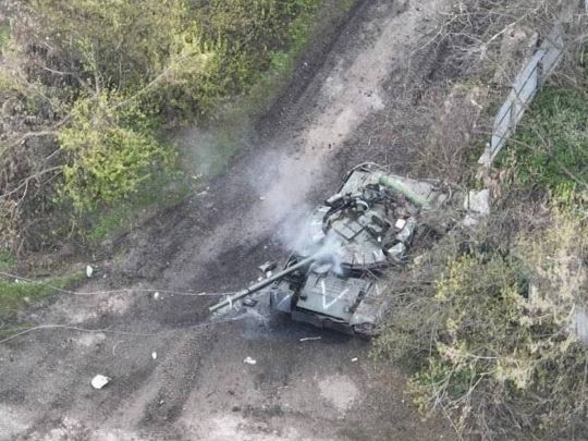 «Трупи тисячами привозять. Звалище заввишки з людський зріст»: як окупанти приховують свої втрати і як заробляють на небіжчиках