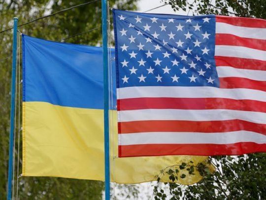 У Білому домі назвали дату підписання закону про ленд-ліз для України
