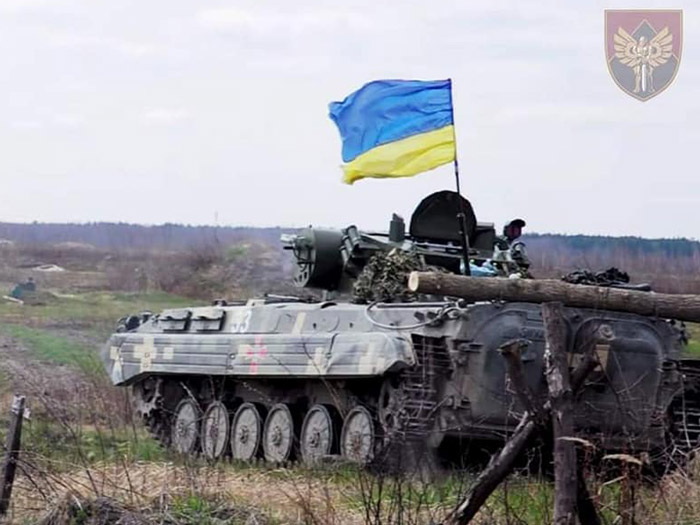 Ворог кидає у бій все нові резерви, але ЗСУ успішно тримають оборону, — Генштаб