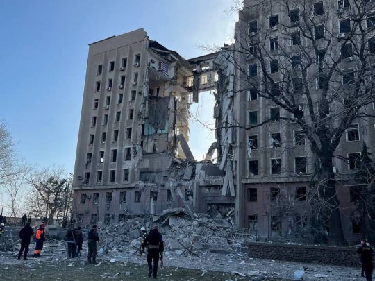 «Йшли в густій олії, яка місцями була нам по пояс, і гасили вогонь»: рятувальник Ігор Івасиков став Національною легендою України