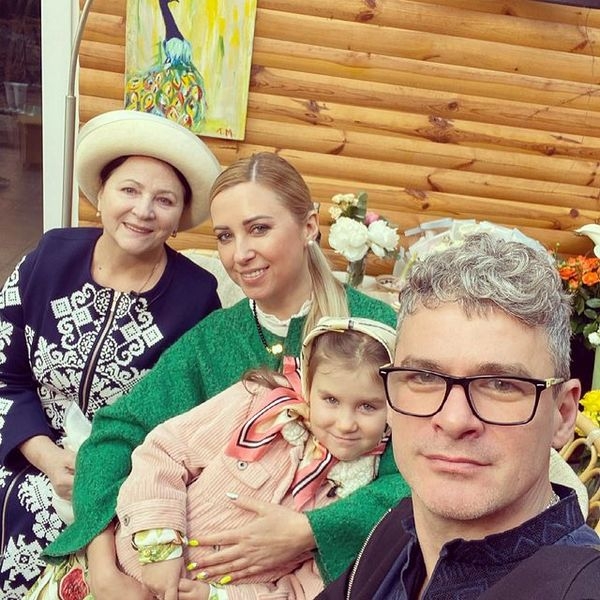 «Переосмислили свої стосунки»: Тоня Матвієнко прокоментувала чутки про розлучення
