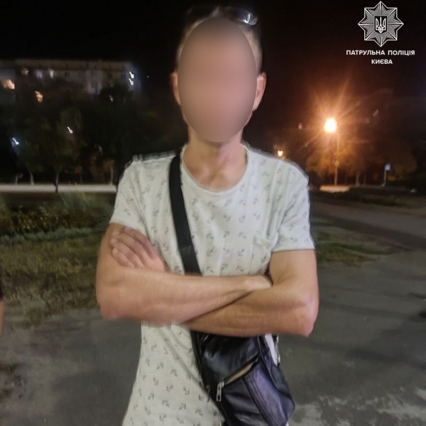 У Києві п'яний водій збив велосипедиста та втік з місця ДТП