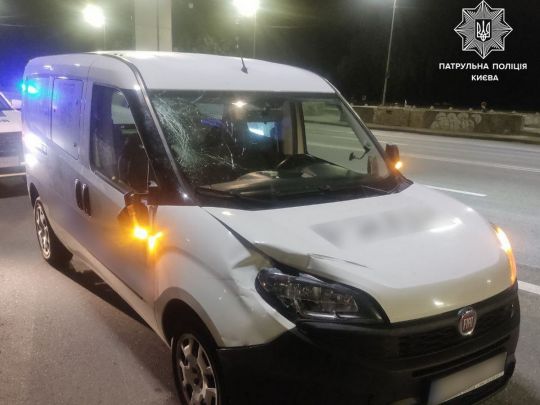 У Києві п'яний водій збив велосипедиста та втік з місця ДТП