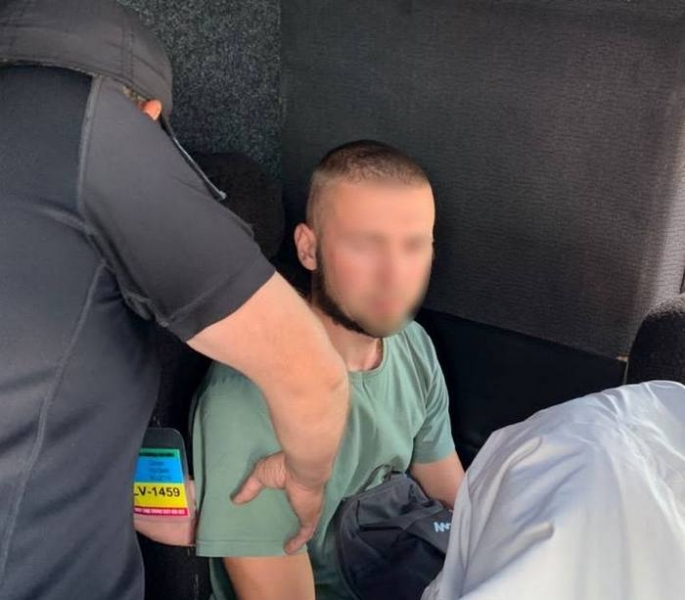 Уявляли себе «невидимками»: прикордонники спіймали двох чоловіків під час спроби виїхати до Польщі
