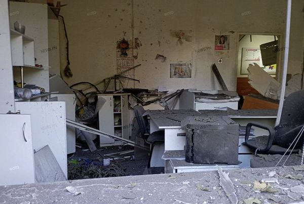 Ворог вдарив по Миколаєву: постраждали медустанови та житлові будинки (відео, фото)