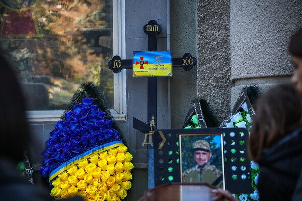 В Одессе прощались с погибшими морпехами 