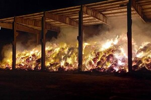 Много пожаров и помощь населению: как прошли сутки у одесских спасателей