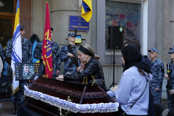 В Одессе простились с четырьмя защитниками Украины