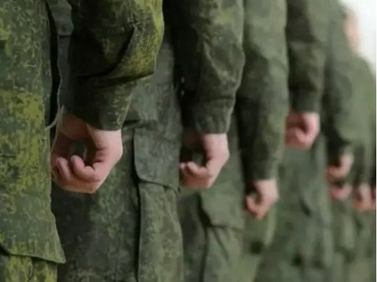 «У всьому винна корупція»: мобілізовані окупанти залишились без бронежилетів
