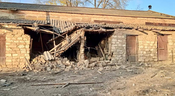Ворог атакував дронами-камікадзе Дніпро: у місті спалахнула пожежа, є тяжко поранені